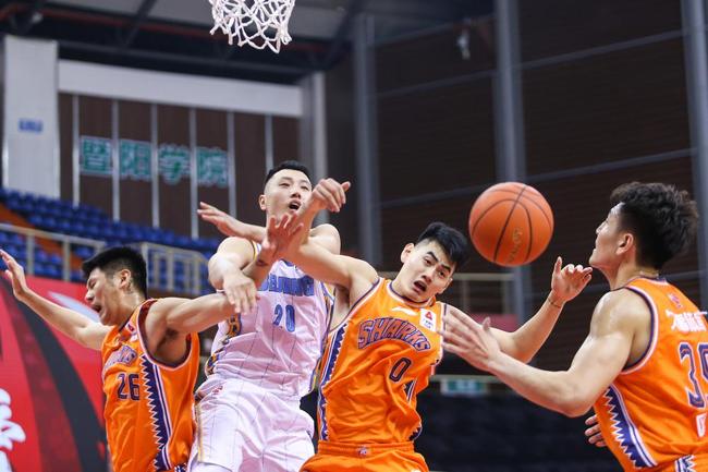 关于北京首钢赛后篮板制胜，志在西甲名次提升，管理层满意，训练强度明显提升的信息-爱游戏入口